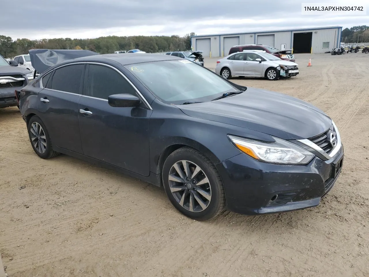 2017 Nissan Altima 2.5 VIN: 1N4AL3APXHN304742 Lot: 78503364