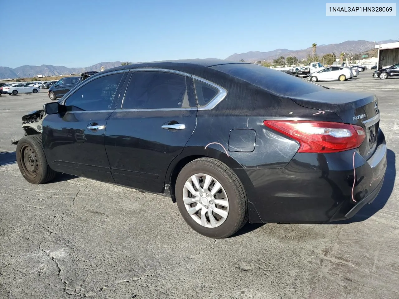 2017 Nissan Altima 2.5 VIN: 1N4AL3AP1HN328069 Lot: 78948034