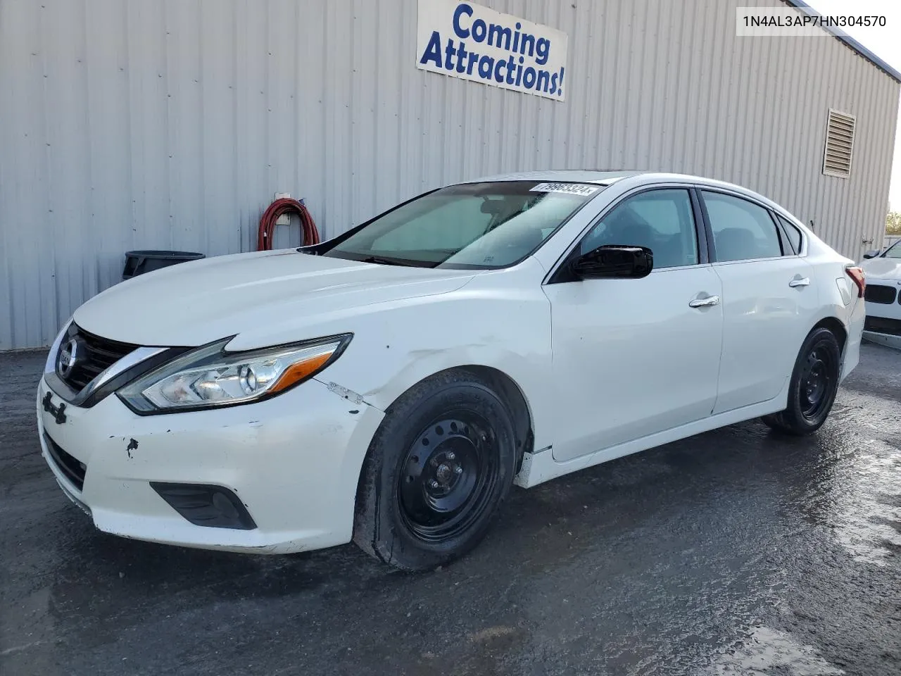 2017 Nissan Altima 2.5 VIN: 1N4AL3AP7HN304570 Lot: 79963324