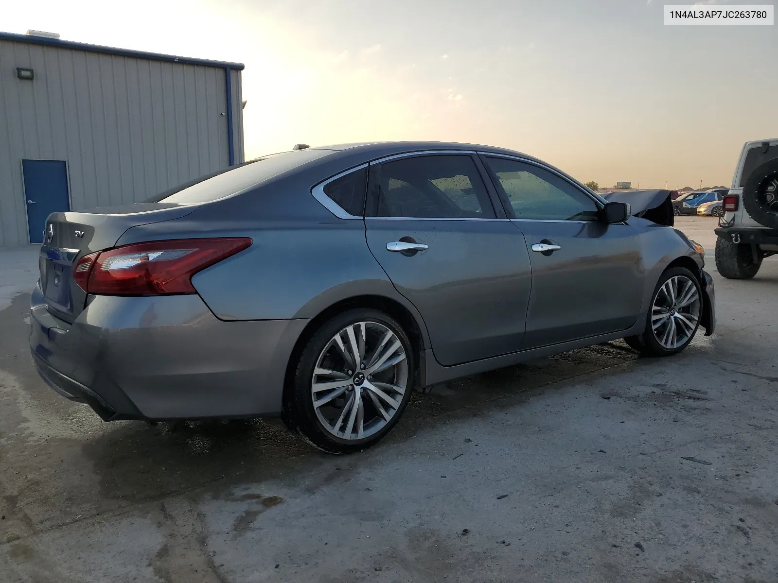 1N4AL3AP7JC263780 2018 Nissan Altima 2.5