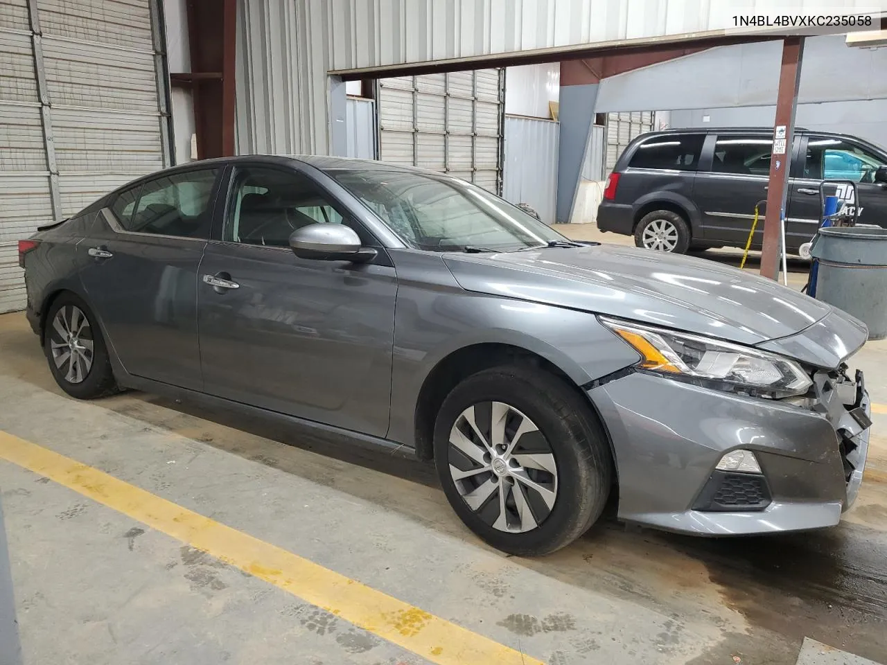 2019 Nissan Altima S VIN: 1N4BL4BVXKC235058 Lot: 70972244