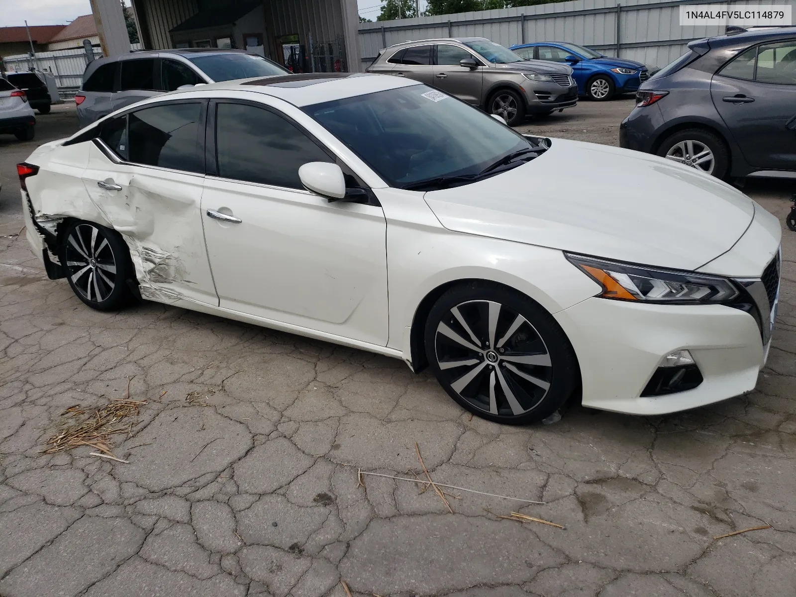 2020 Nissan Altima Platinum VIN: 1N4AL4FV5LC114879 Lot: 64109924