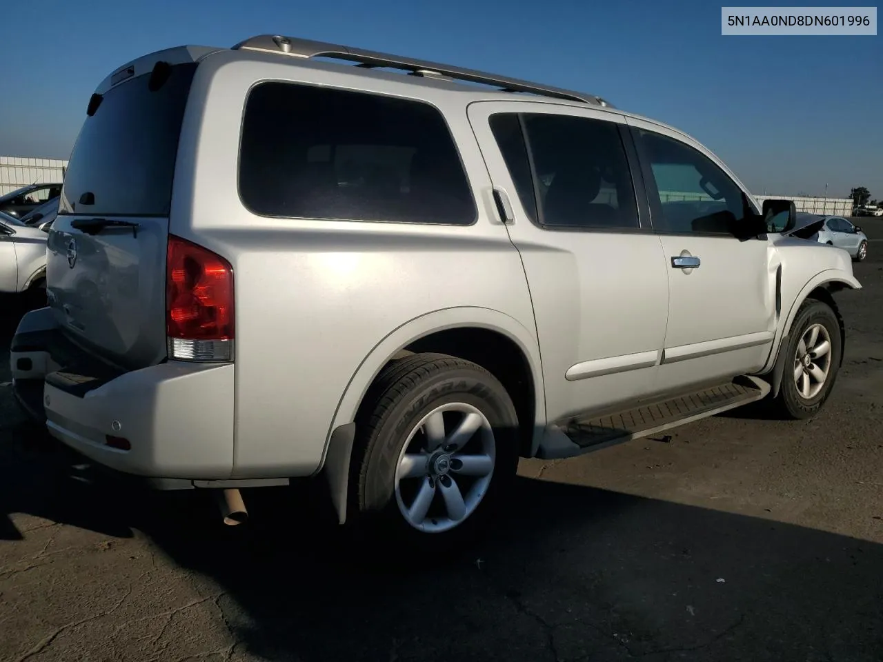 5N1AA0ND8DN601996 2013 Nissan Armada Sv