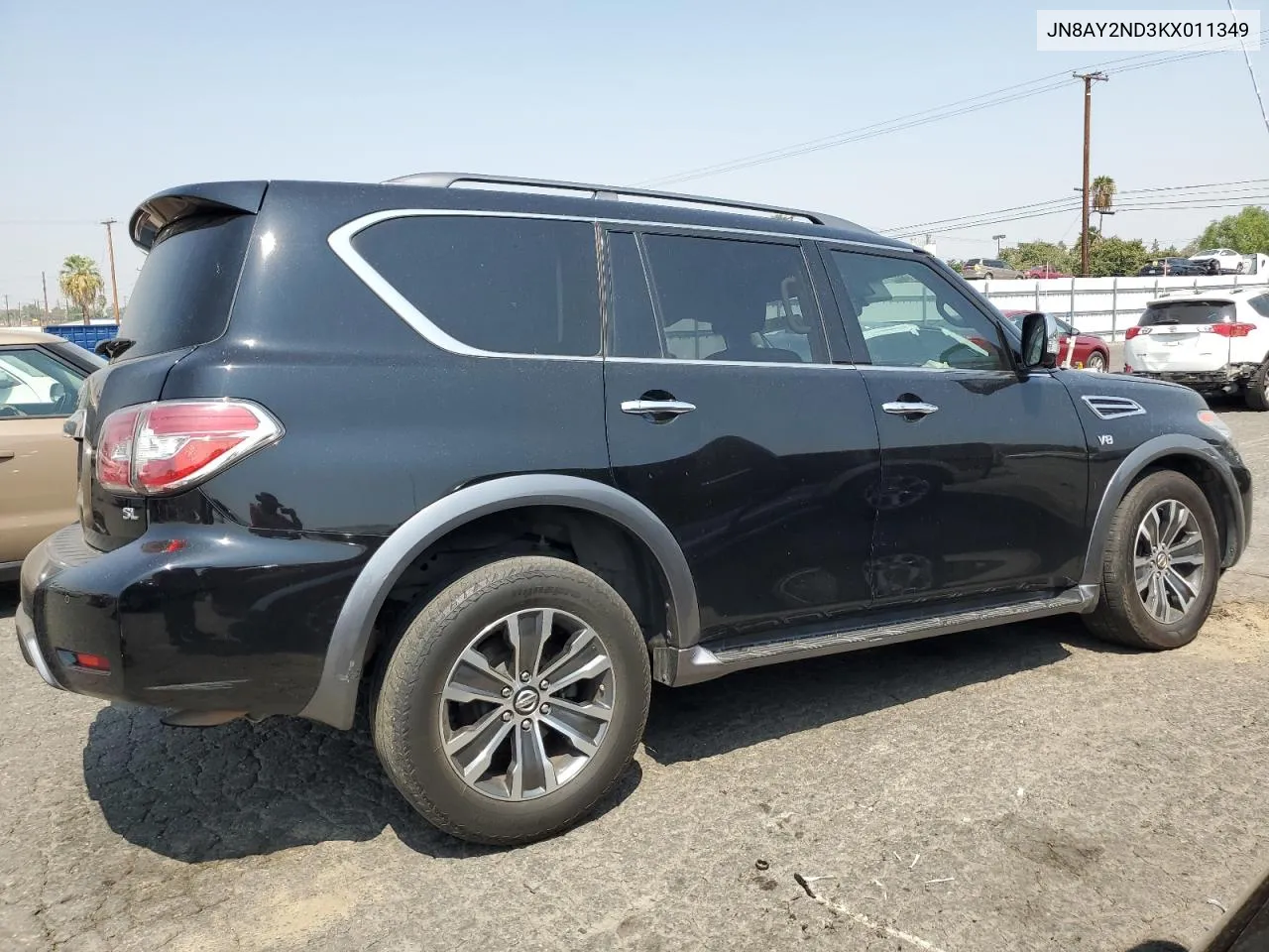 JN8AY2ND3KX011349 2019 Nissan Armada Sv