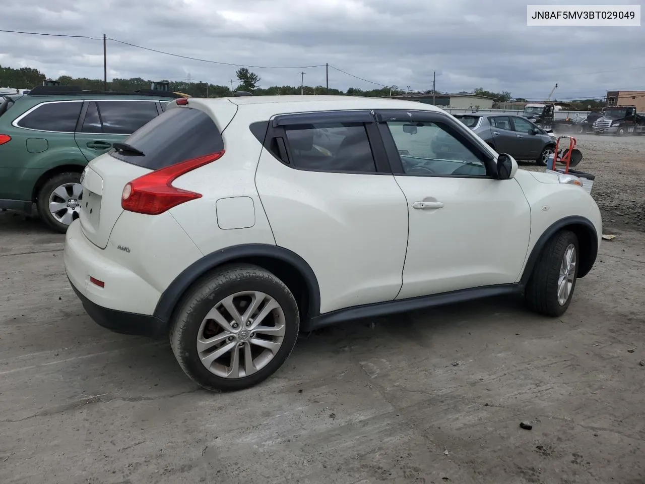 2011 Nissan Juke S VIN: JN8AF5MV3BT029049 Lot: 72002844