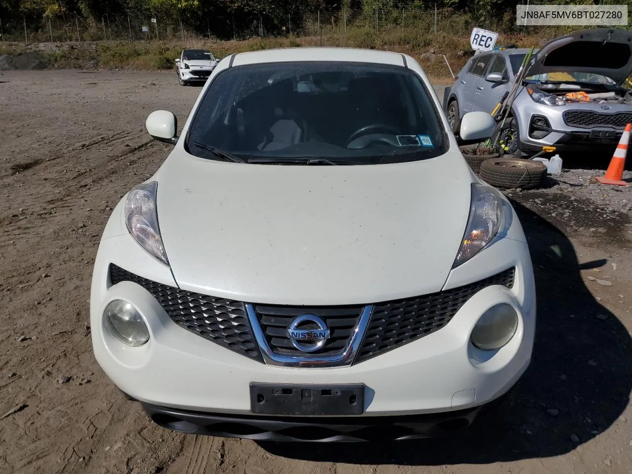 JN8AF5MV6BT027280 2011 Nissan Juke S