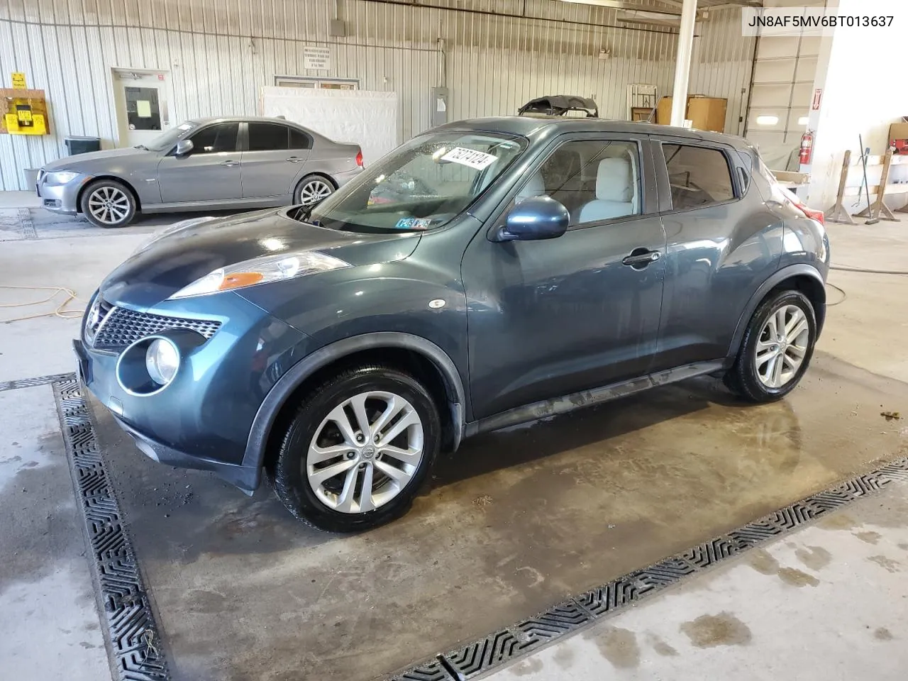 2011 Nissan Juke S VIN: JN8AF5MV6BT013637 Lot: 75274124