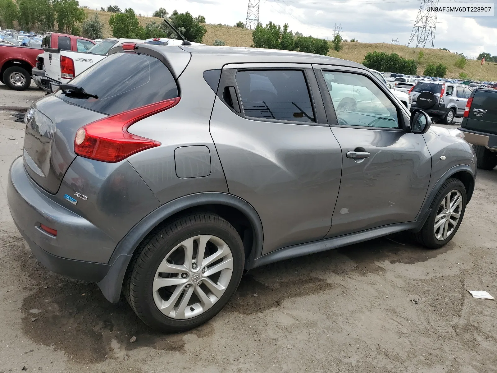 JN8AF5MV6DT228907 2013 Nissan Juke S