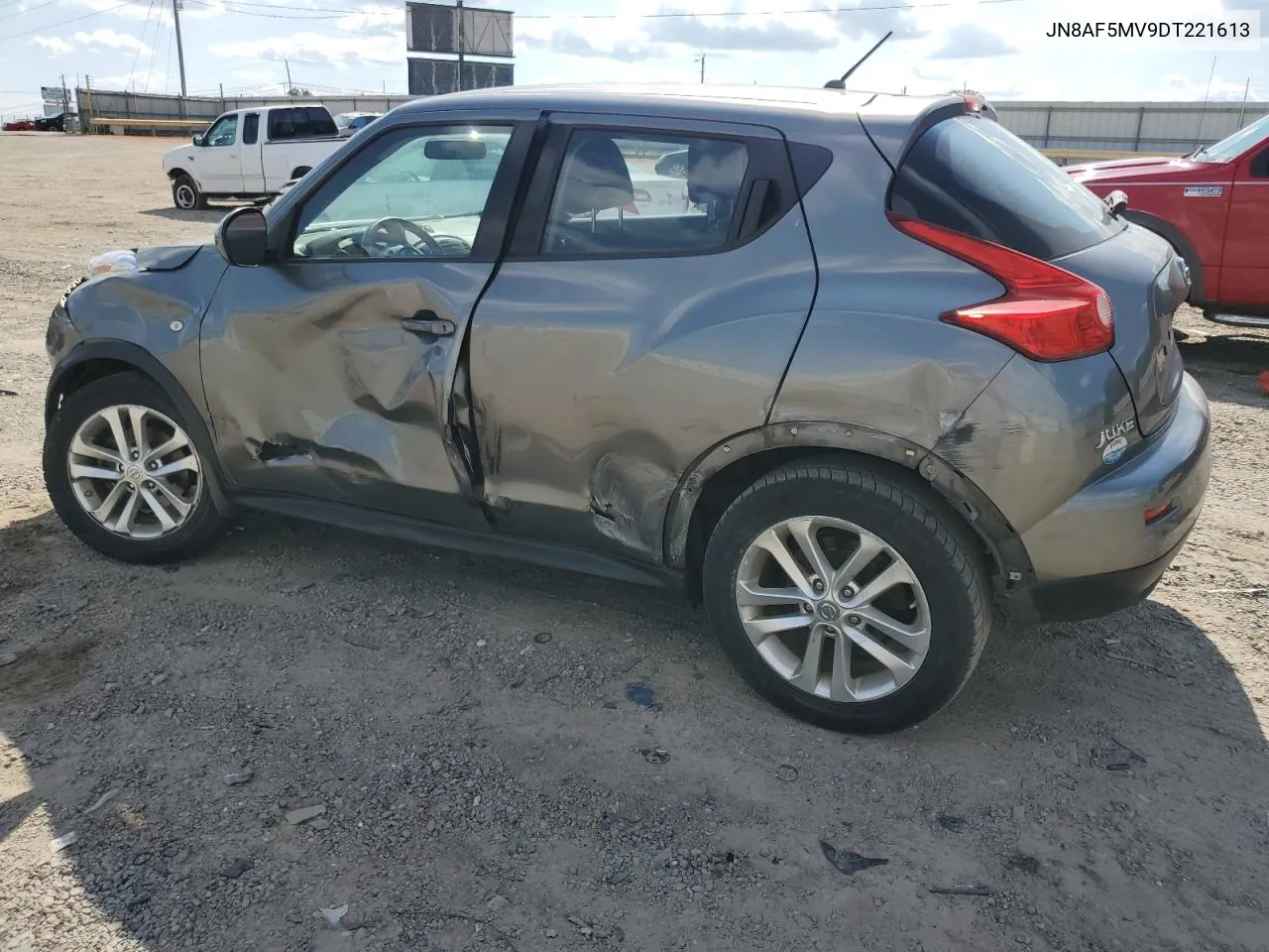 JN8AF5MV9DT221613 2013 Nissan Juke S