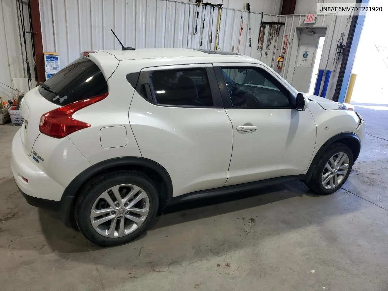 2013 Nissan Juke S VIN: JN8AF5MV7DT221920 Lot: 73522114