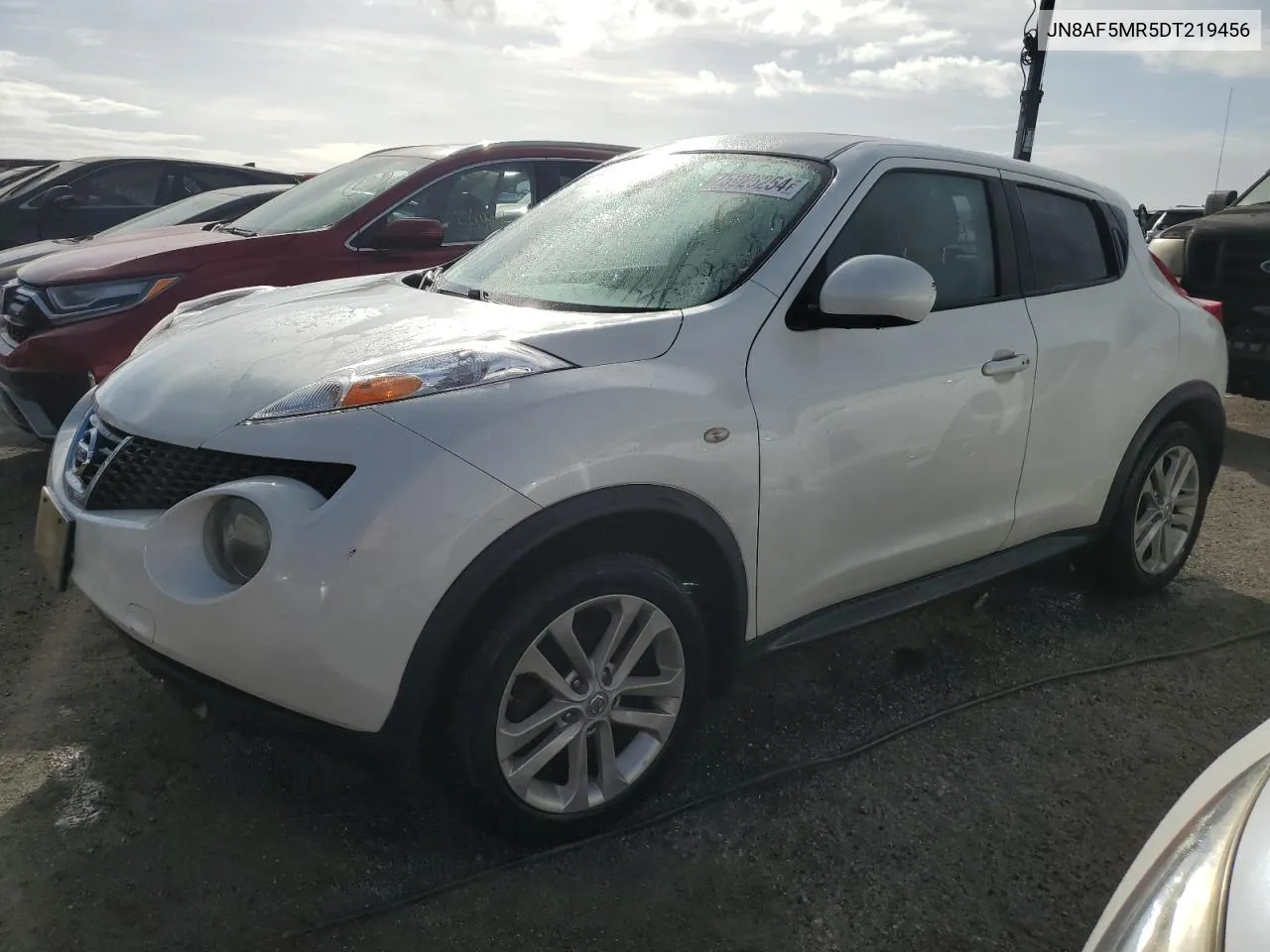 2013 Nissan Juke S VIN: JN8AF5MR5DT219456 Lot: 75925254