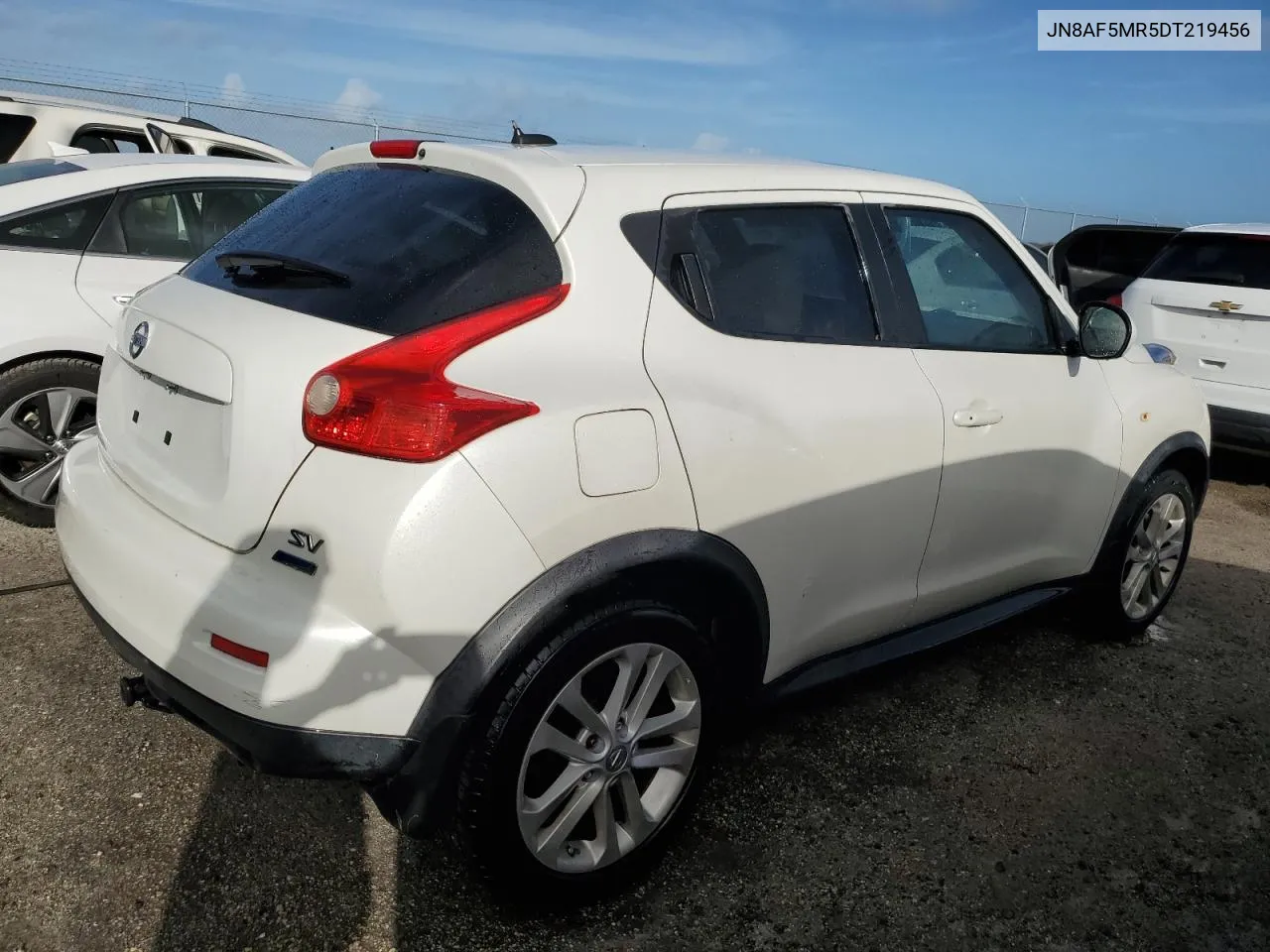 2013 Nissan Juke S VIN: JN8AF5MR5DT219456 Lot: 75925254