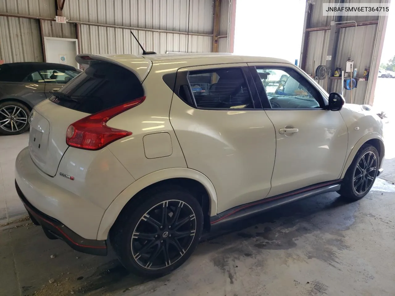 2014 Nissan Juke S VIN: JN8AF5MV6ET364715 Lot: 61513364