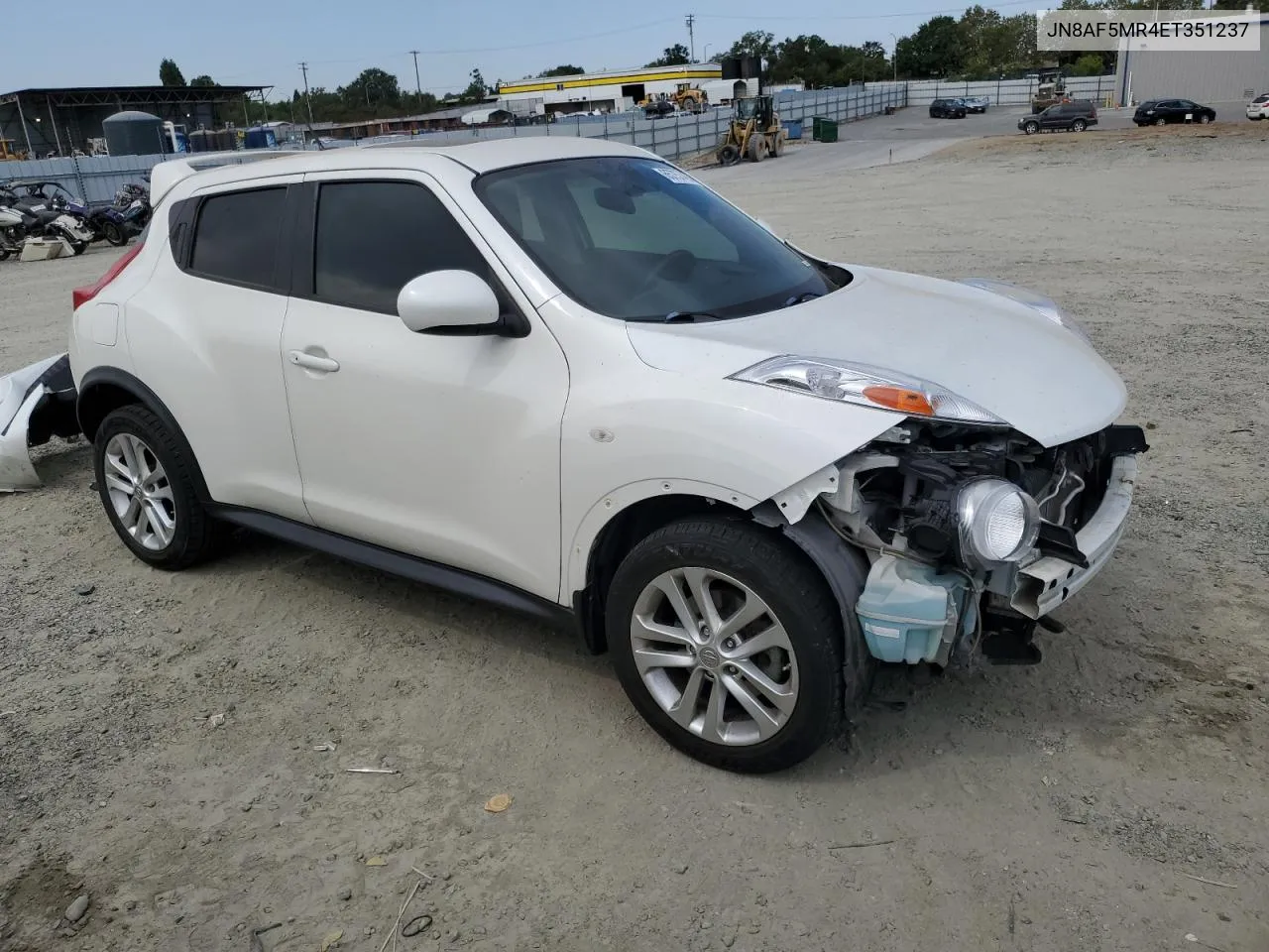 2014 Nissan Juke S VIN: JN8AF5MR4ET351237 Lot: 65757494