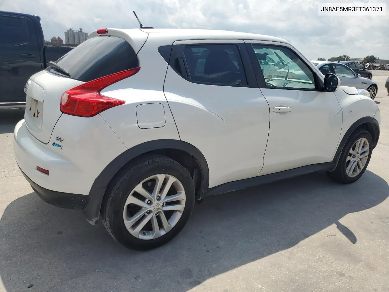 2014 Nissan Juke S VIN: JN8AF5MR3ET361371 Lot: 70478094