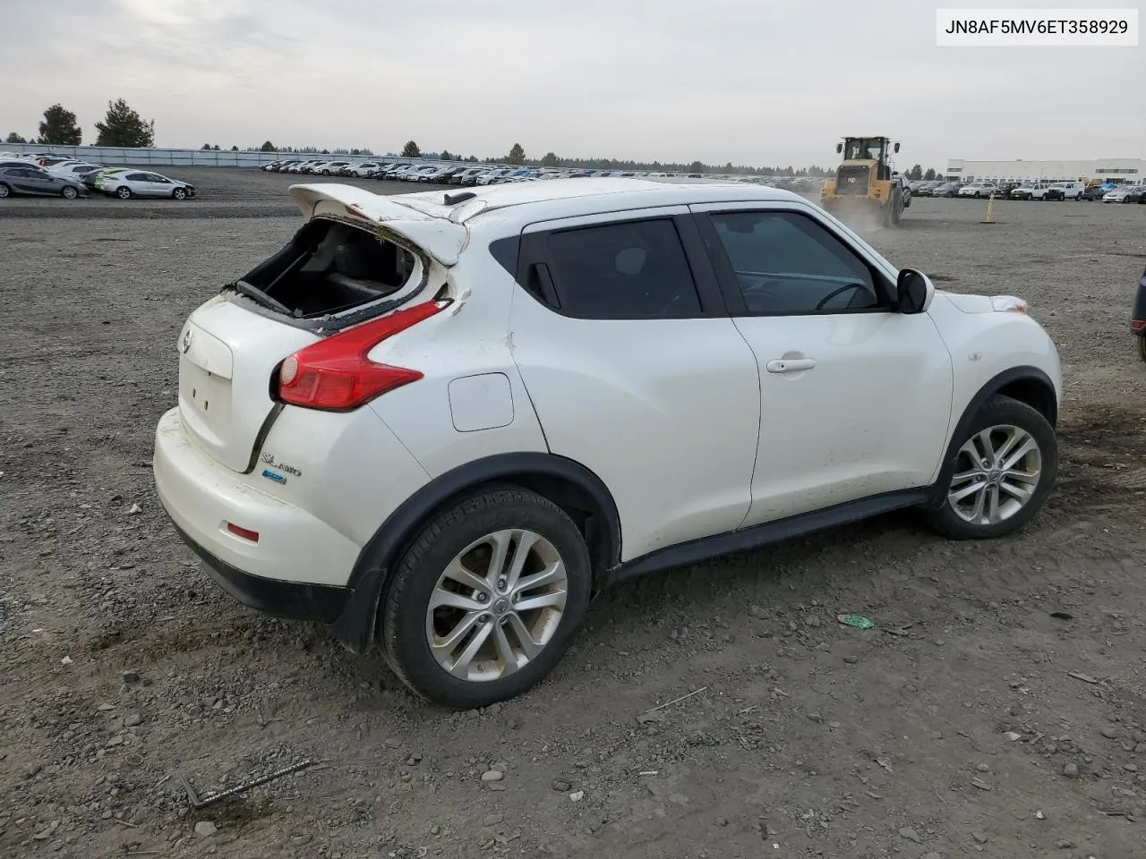 2014 Nissan Juke S VIN: JN8AF5MV6ET358929 Lot: 74705624