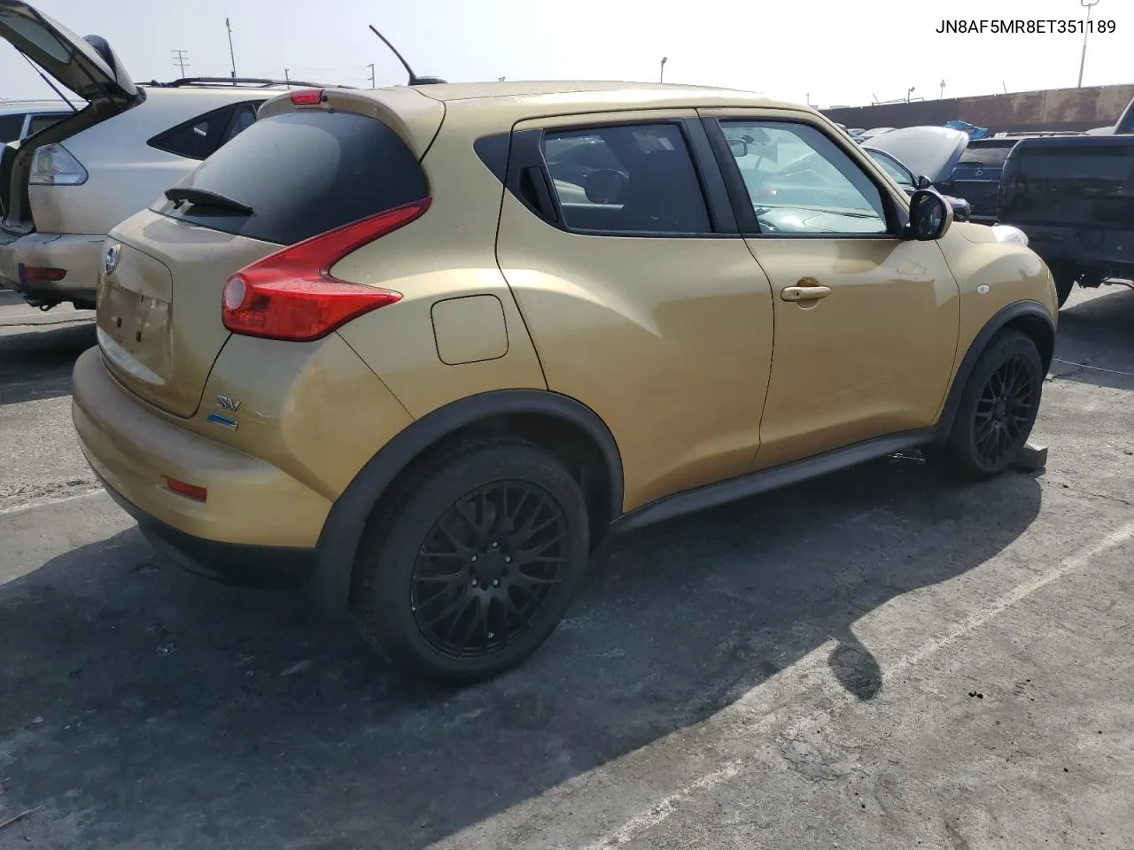 2014 Nissan Juke S VIN: JN8AF5MR8ET351189 Lot: 75137554