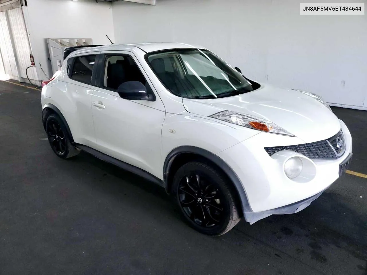 2014 Nissan Juke S VIN: JN8AF5MV6ET484644 Lot: 79978344