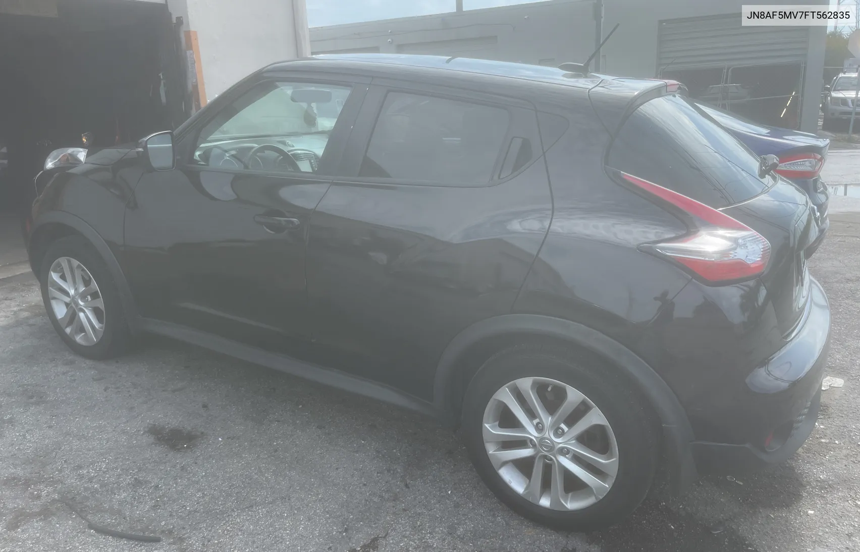 2015 Nissan Juke S VIN: JN8AF5MV7FT562835 Lot: 66914934