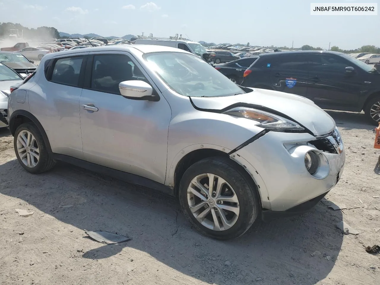 2016 Nissan Juke S VIN: JN8AF5MR9GT606242 Lot: 68947954