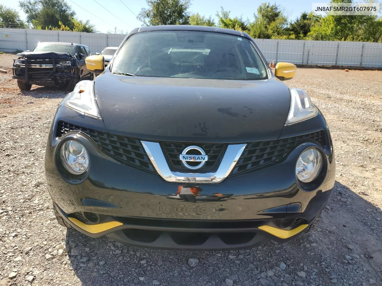 2016 Nissan Juke S VIN: JN8AF5MR2GT607975 Lot: 73782534