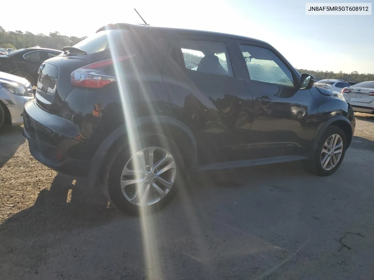 2016 Nissan Juke S VIN: JN8AF5MR5GT608912 Lot: 79567954