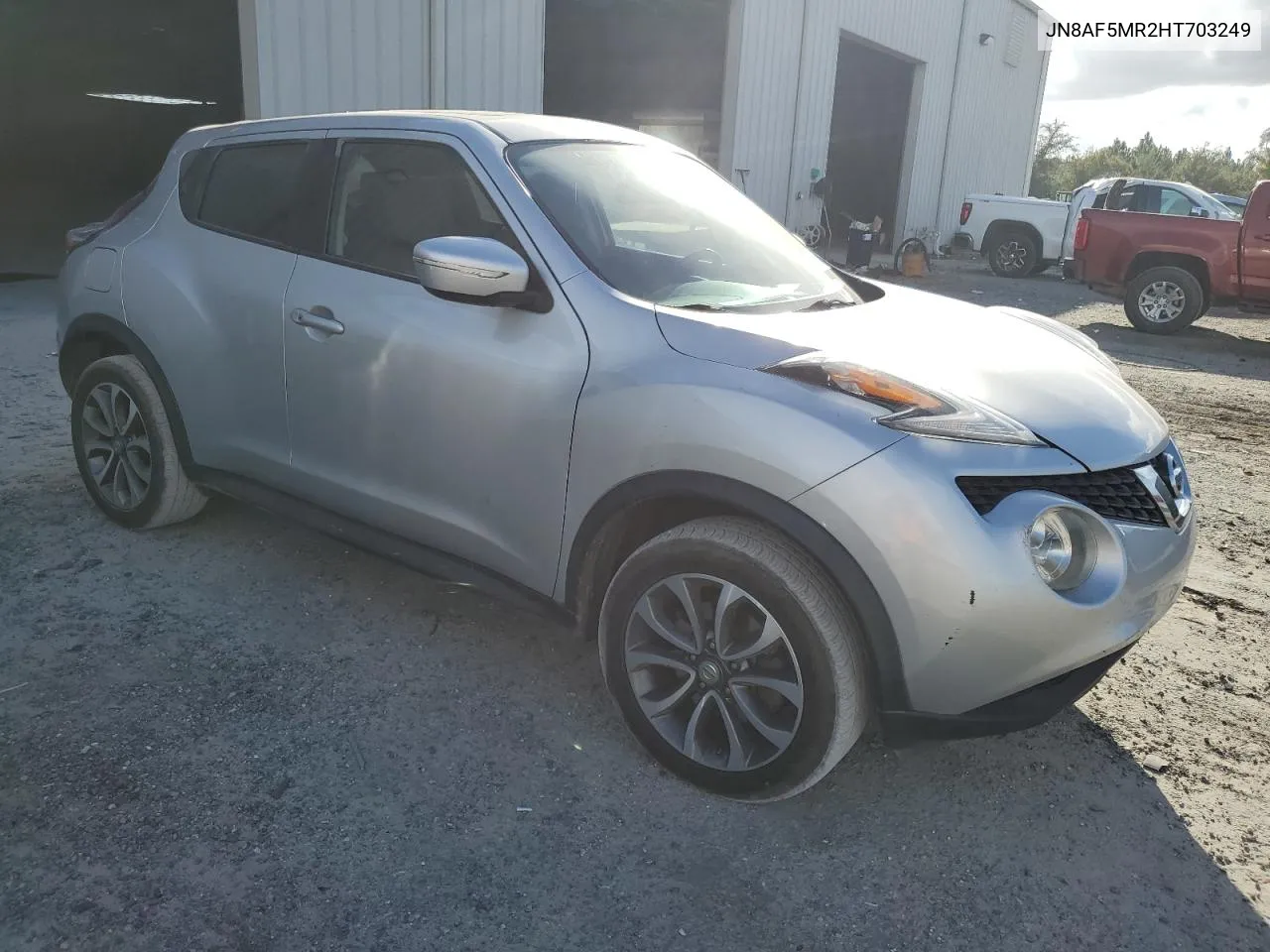 2017 Nissan Juke S VIN: JN8AF5MR2HT703249 Lot: 74330894