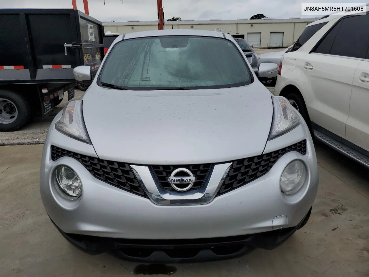 2017 Nissan Juke S VIN: JN8AF5MR5HT701608 Lot: 75098204