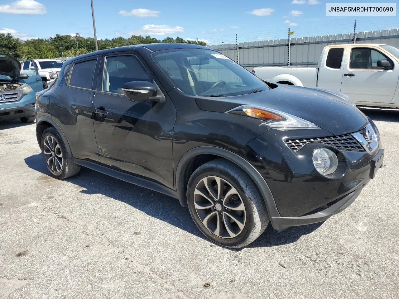 2017 Nissan Juke S VIN: JN8AF5MR0HT700690 Lot: 76192884