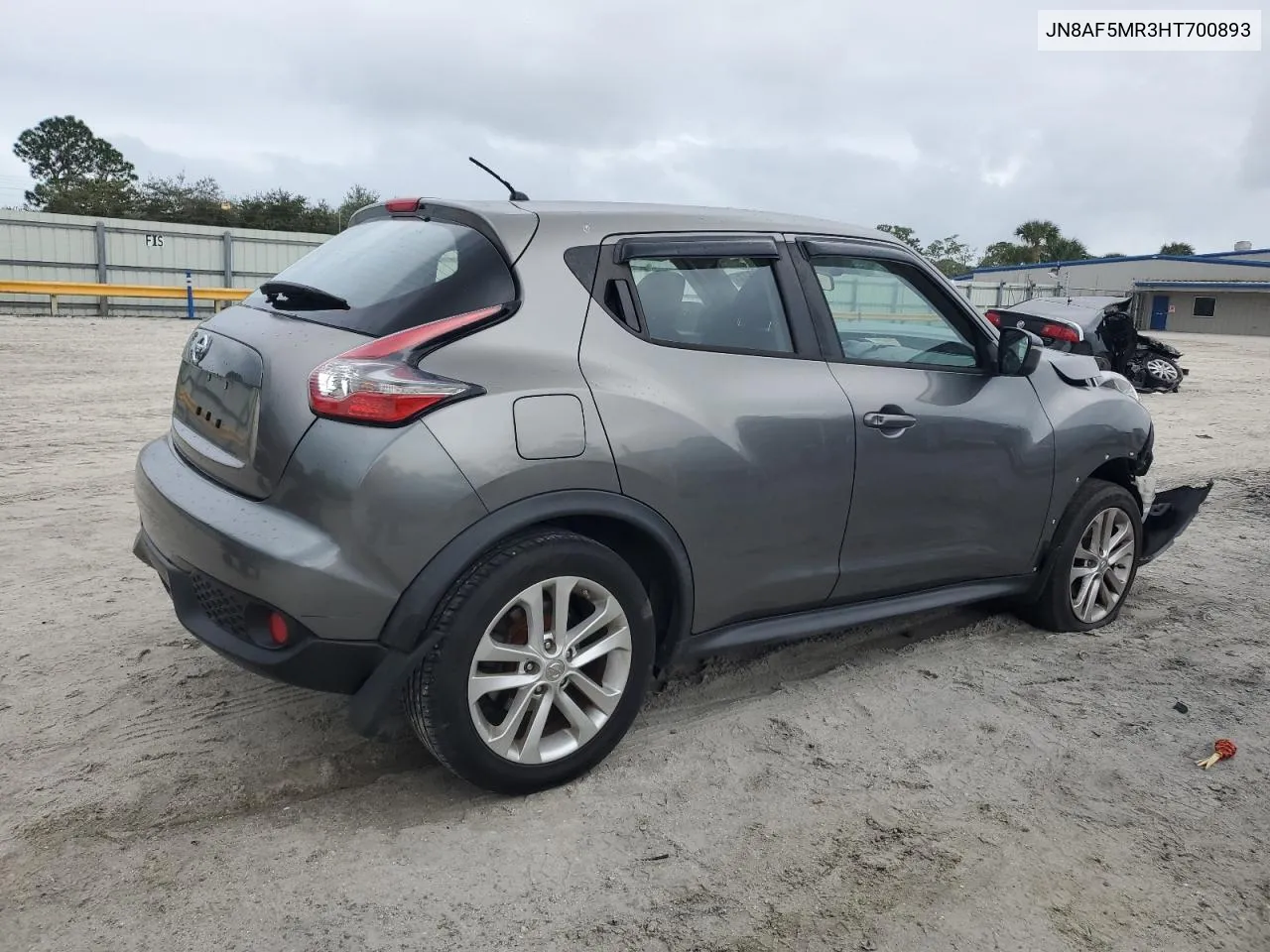 2017 Nissan Juke S VIN: JN8AF5MR3HT700893 Lot: 79451844