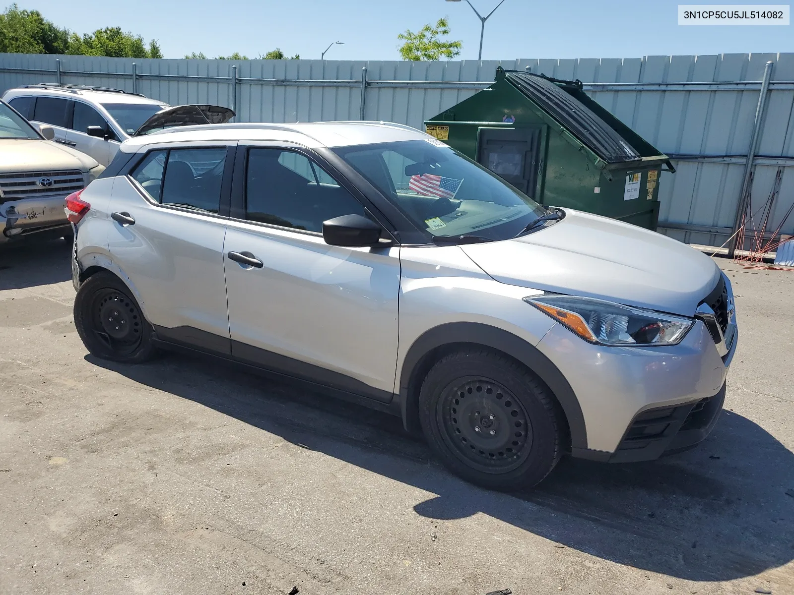 2018 Nissan Kicks S VIN: 3N1CP5CU5JL514082 Lot: 56618064