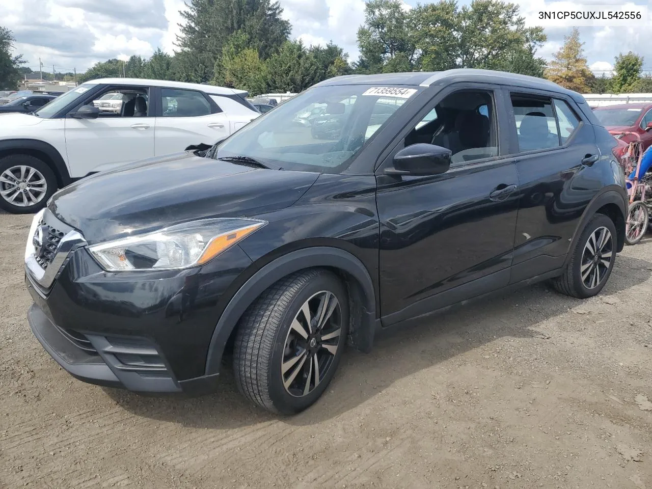 2018 Nissan Kicks S VIN: 3N1CP5CUXJL542556 Lot: 71359554