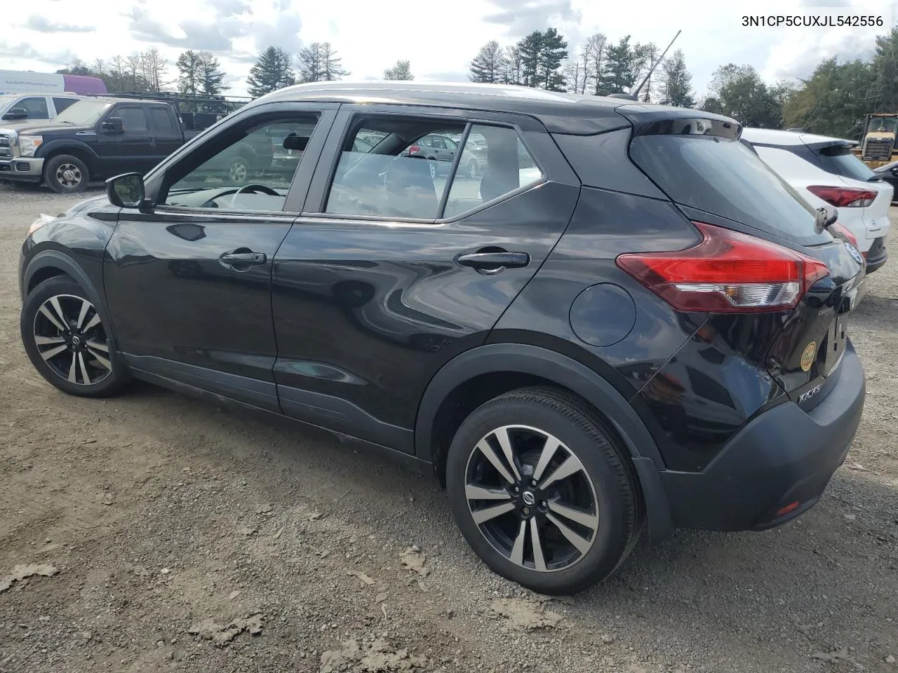 2018 Nissan Kicks S VIN: 3N1CP5CUXJL542556 Lot: 71359554