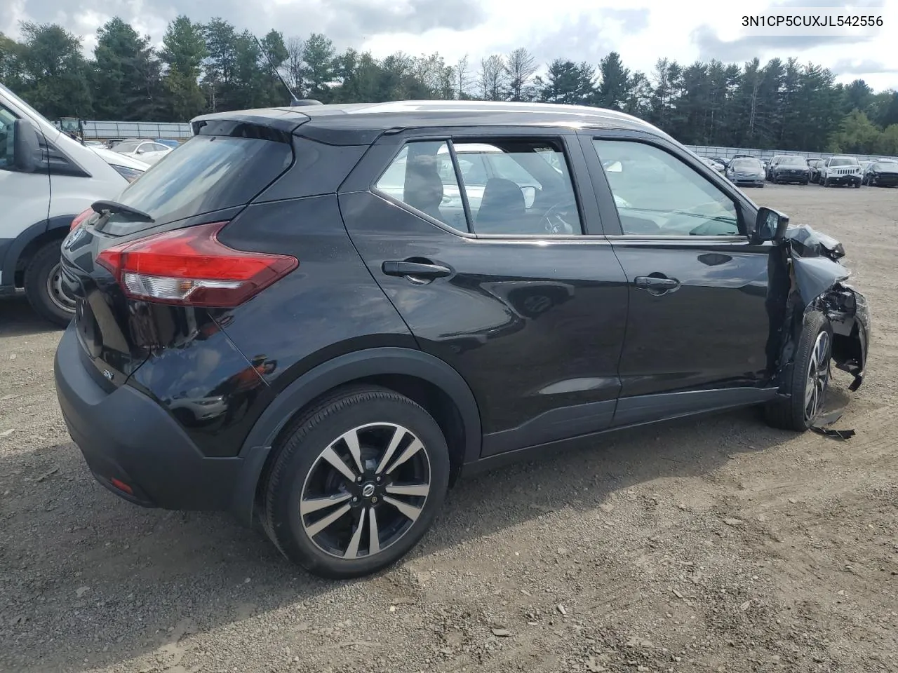 2018 Nissan Kicks S VIN: 3N1CP5CUXJL542556 Lot: 71359554