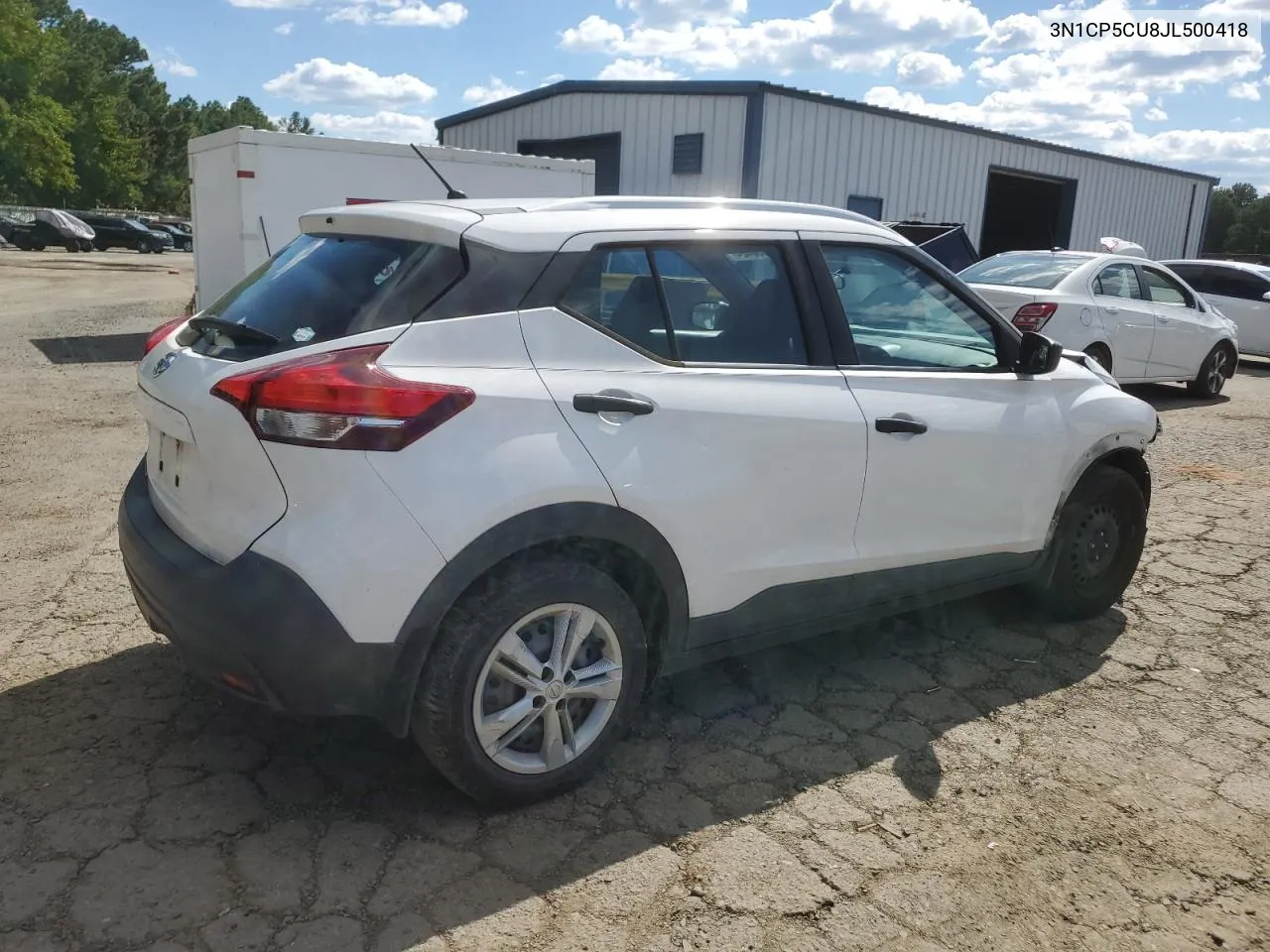 2018 Nissan Kicks S VIN: 3N1CP5CU8JL500418 Lot: 73380424