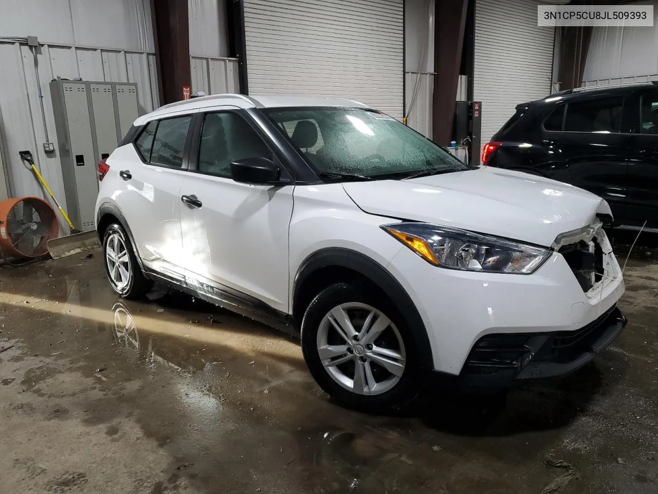 2018 Nissan Kicks S VIN: 3N1CP5CU8JL509393 Lot: 80332834