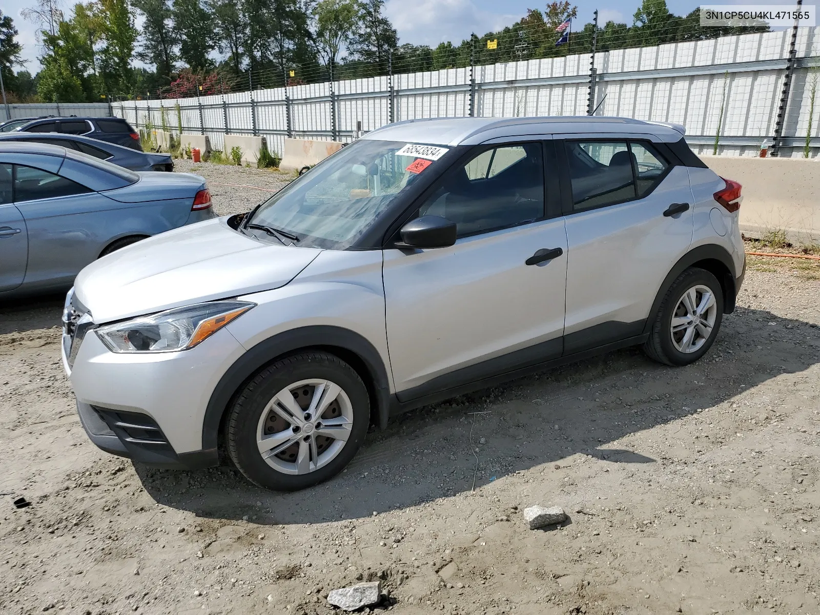 2019 Nissan Kicks S VIN: 3N1CP5CU4KL471565 Lot: 68543834