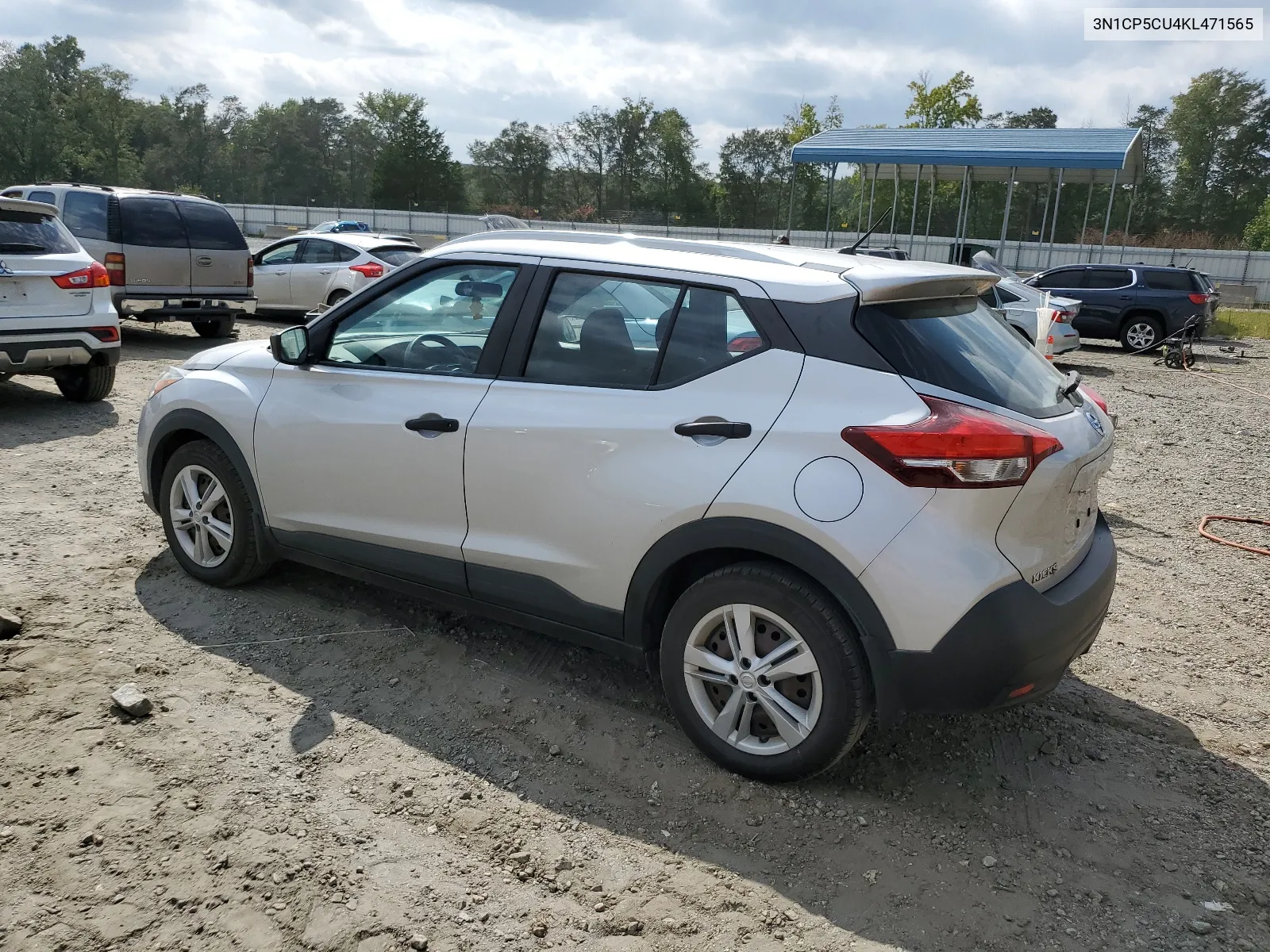 2019 Nissan Kicks S VIN: 3N1CP5CU4KL471565 Lot: 68543834