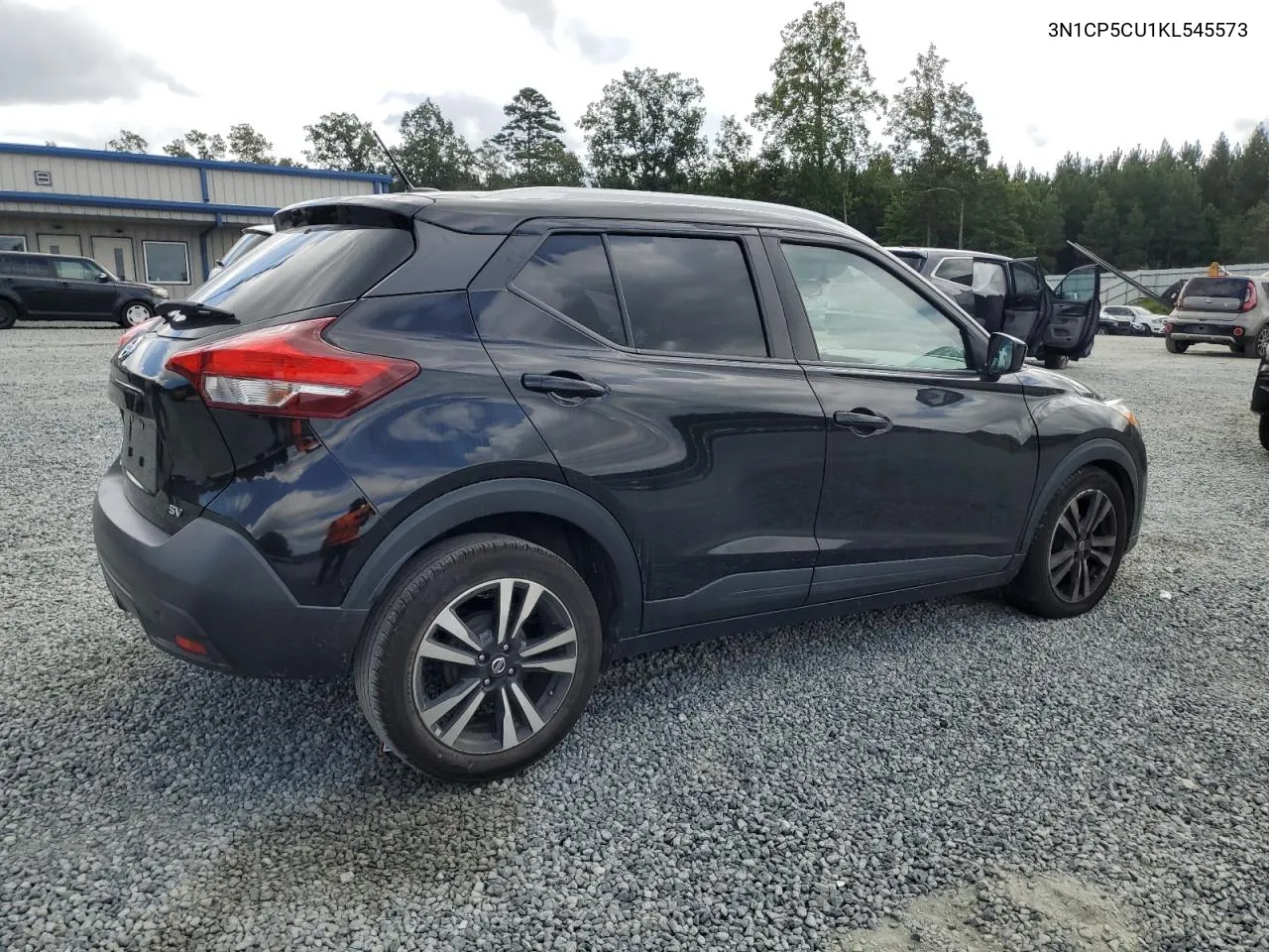 2019 Nissan Kicks S VIN: 3N1CP5CU1KL545573 Lot: 70576164