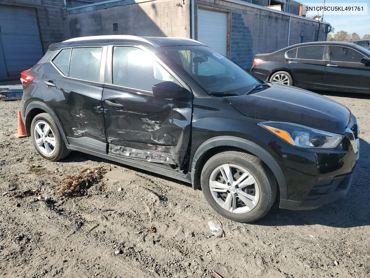 2019 Nissan Kicks S VIN: 3N1CP5CU5KL491761 Lot: 79305434