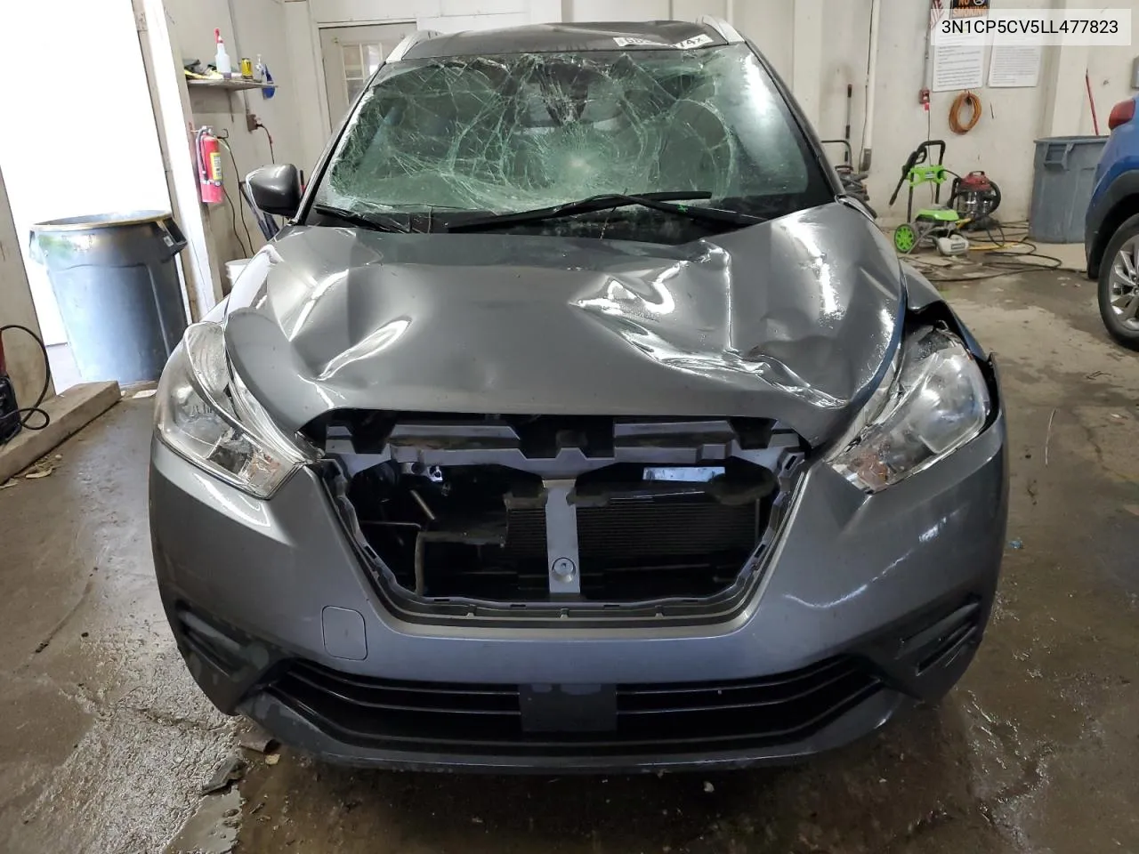 2020 Nissan Kicks Sv VIN: 3N1CP5CV5LL477823 Lot: 68984974