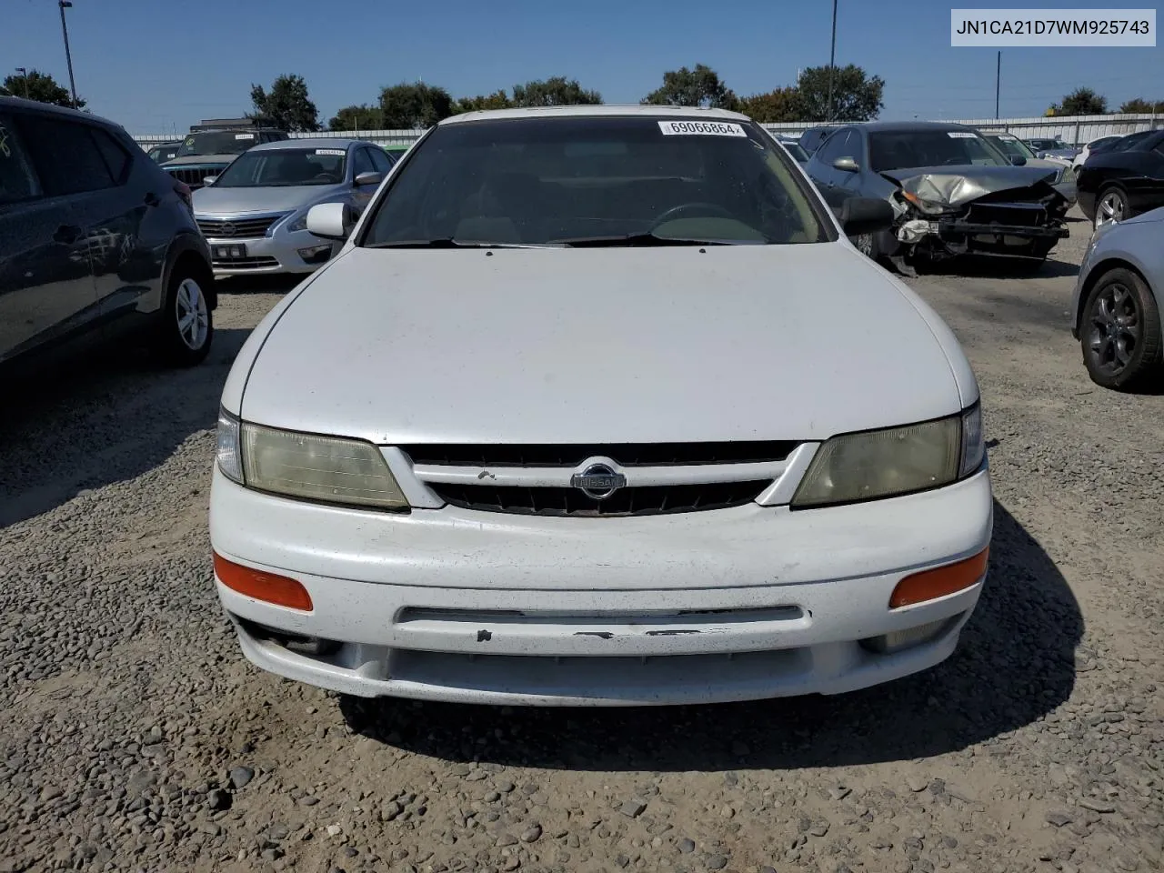 JN1CA21D7WM925743 1998 Nissan Maxima Gle