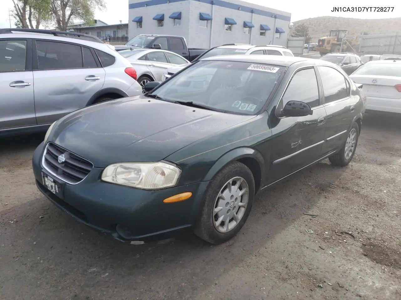 JN1CA31D7YT728277 2000 Nissan Maxima Gle