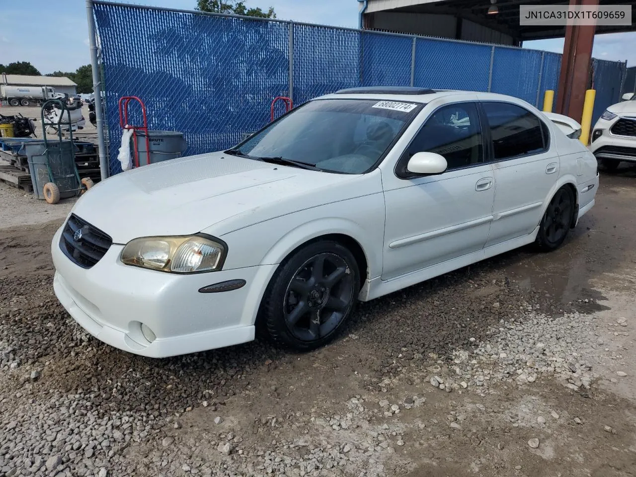 JN1CA31DX1T609659 2001 Nissan Maxima Gxe