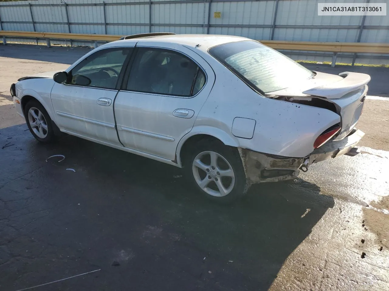 JN1CA31A81T313061 2001 Nissan Maxima Gxe