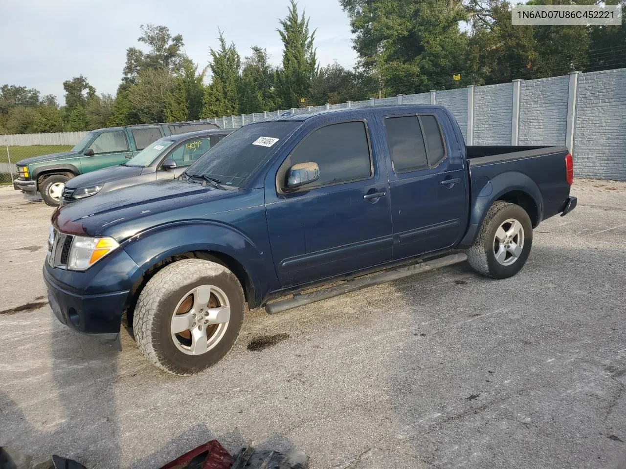 1N6AD07U86C452221 2006 Nissan Frontier Crew Cab Le