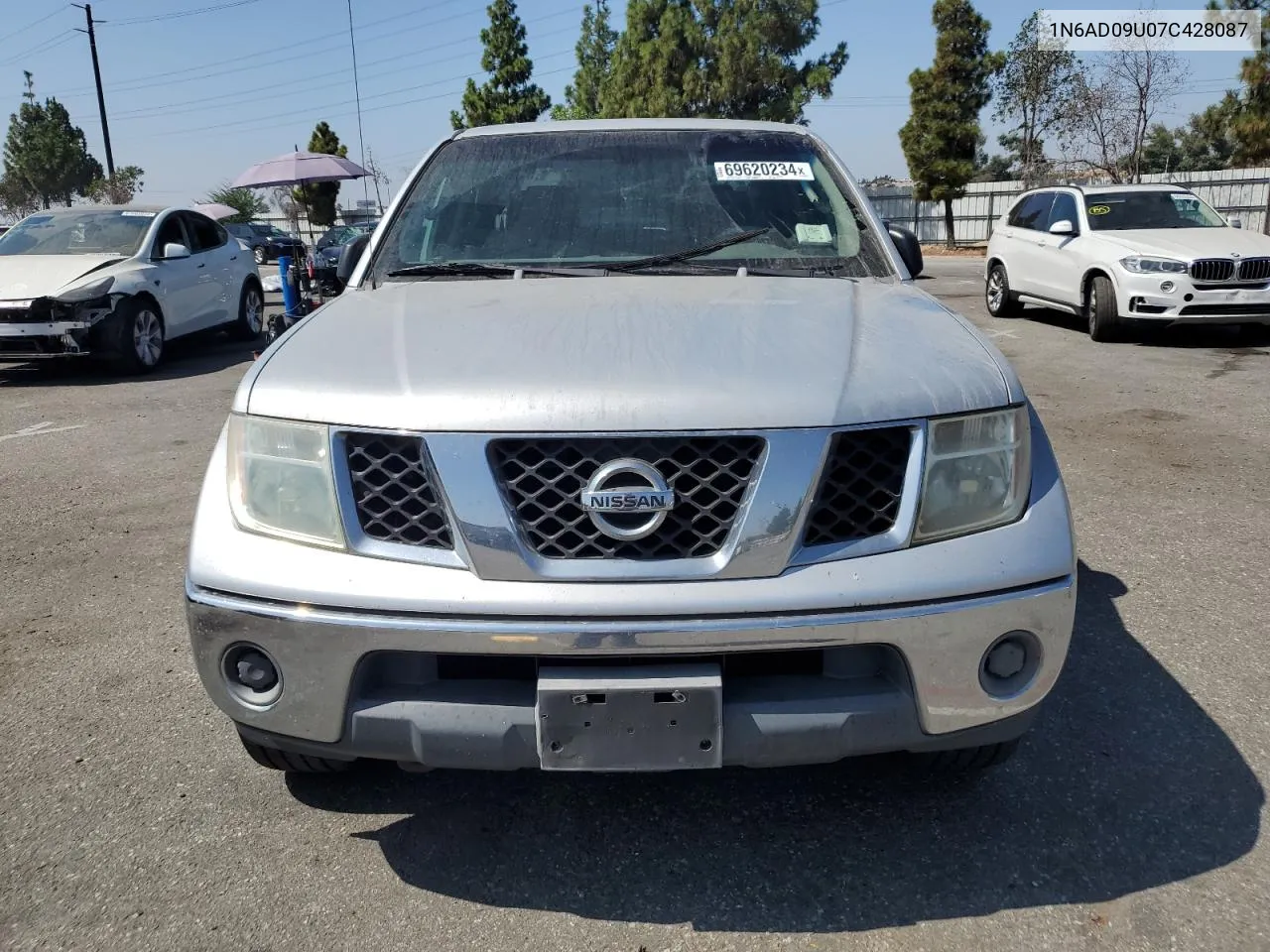 1N6AD09U07C428087 2007 Nissan Frontier Crew Cab Le