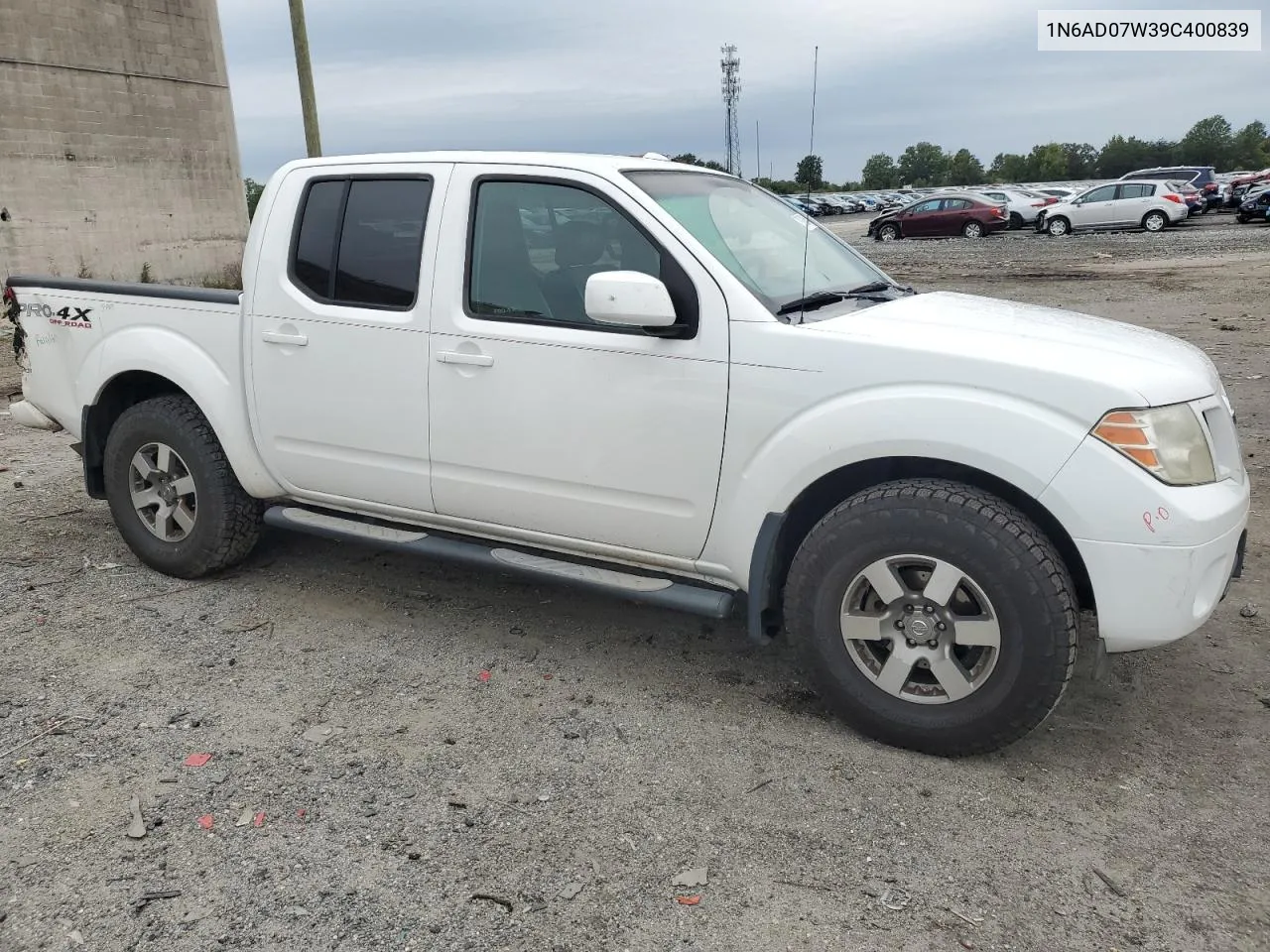 2009 Nissan Frontier Crew Cab Se VIN: 1N6AD07W39C400839 Lot: 72383854