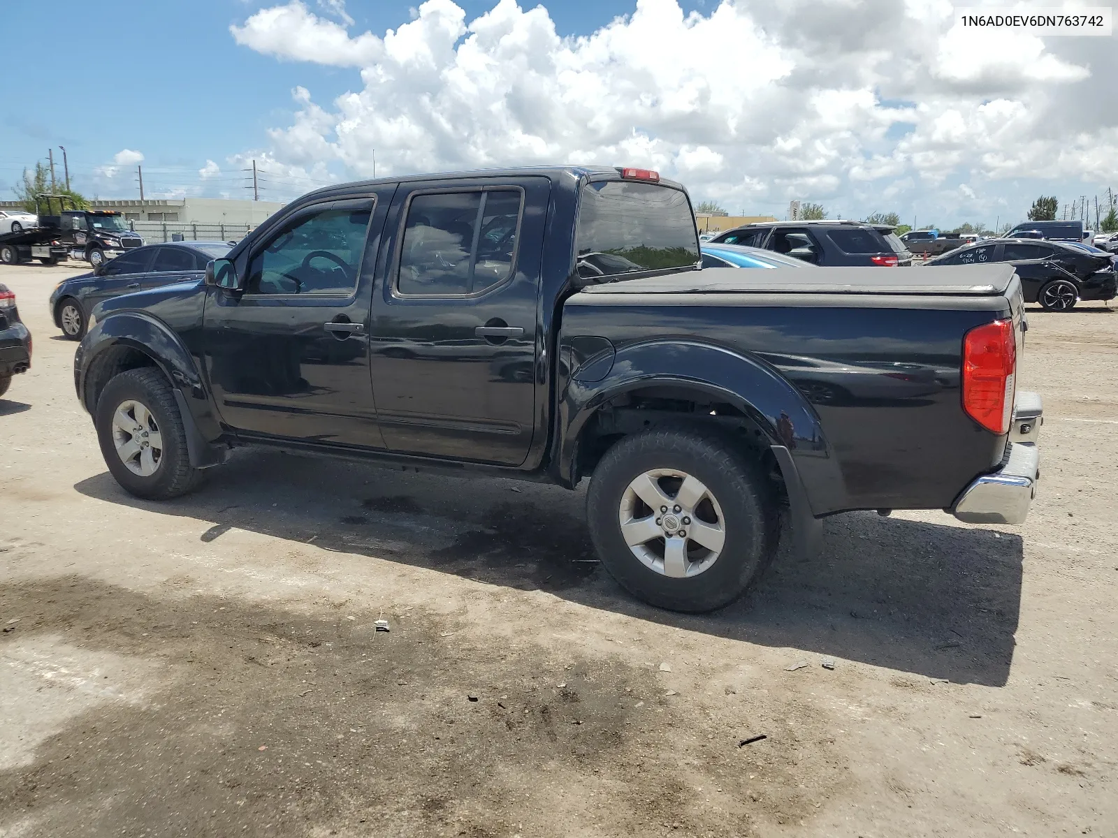 1N6AD0EV6DN763742 2013 Nissan Frontier S