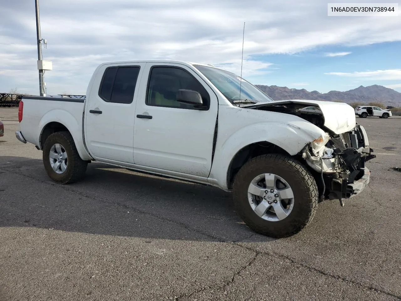 1N6AD0EV3DN738944 2013 Nissan Frontier S